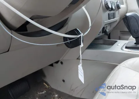 2010 Ford Escape Xlt from USA, damaged, VIN 1FMCU0D74AKA02277